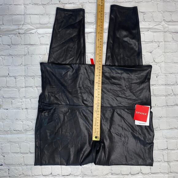 Spanx 1X NWT Faux Leather‎ Leggings Shaping High Rise Sculpt Moto Y2K Athleisure - Picture 4 of 8